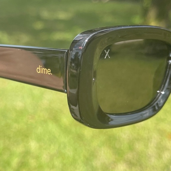 DIME OPTICS Sunglasses In Antonio Black - Picture 7 of 12